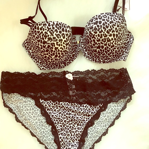 VS very Sexy Balconet+culotte Bikini NWT! - Picture 1 of 2